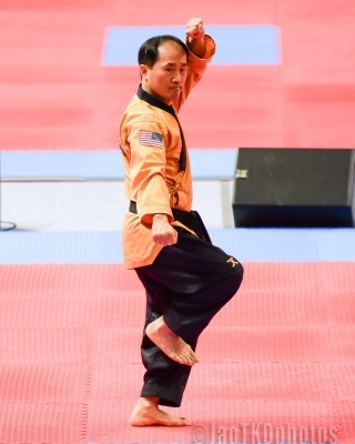 Grandmaster Lee doing poomsae while competing